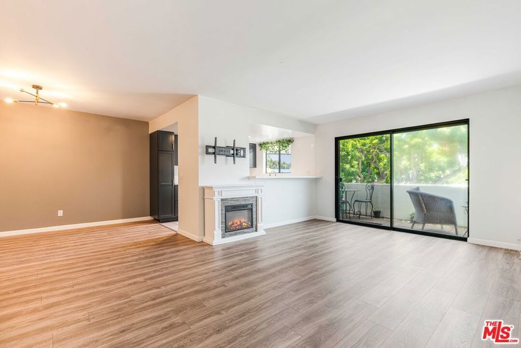 5000 S Centinela Avenue # 344, Los Angeles