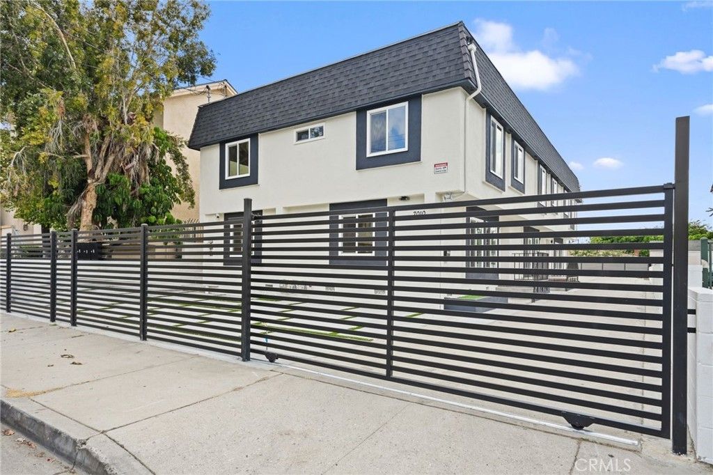 7010 Lennox Avenue # C, Van Nuys