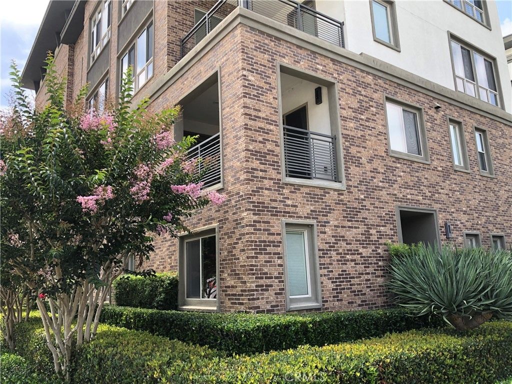 12705 W Bluff Creek Drive # 2, Playa Vista