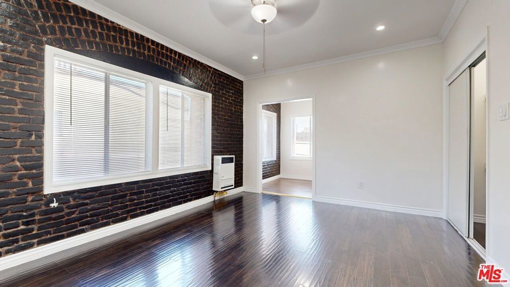 738 New Hampshire Avenue # 209, Los Angeles