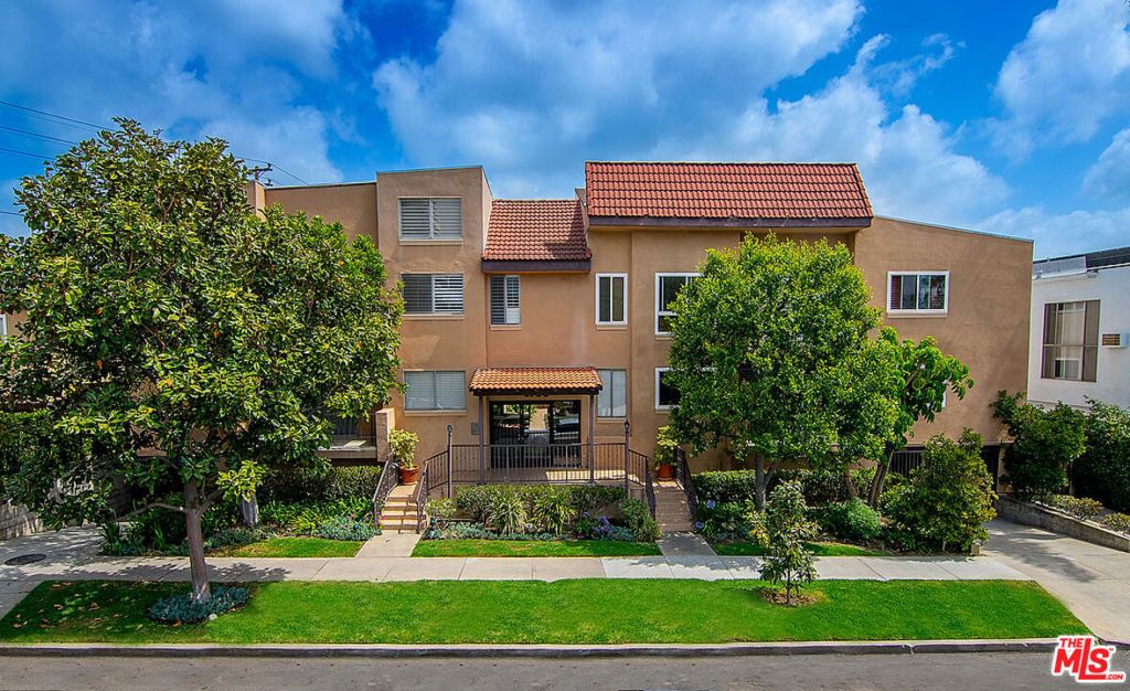 1730 Camden Avenue # 108, Los Angeles