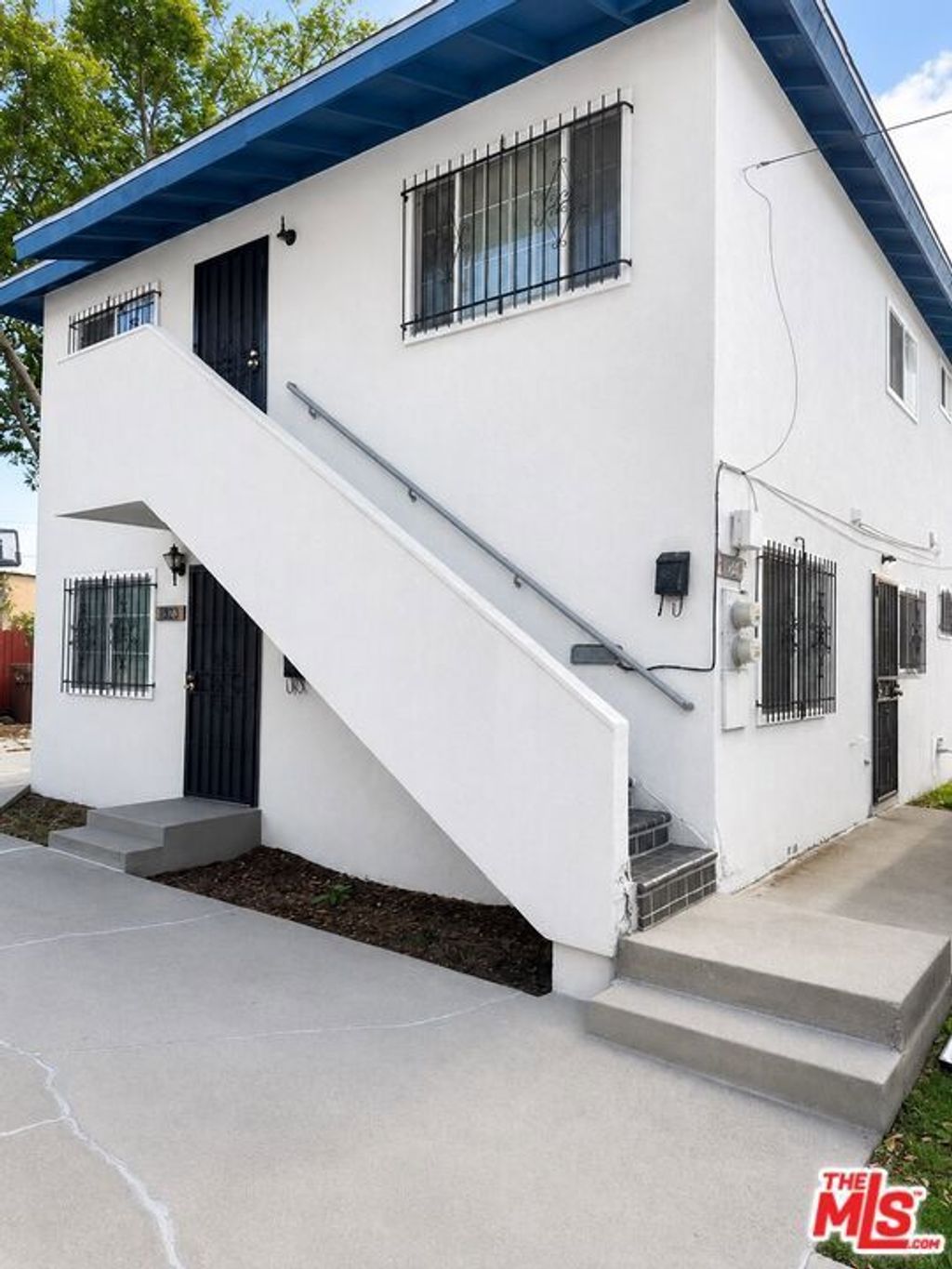 1136 W 109th Place, Los Angeles