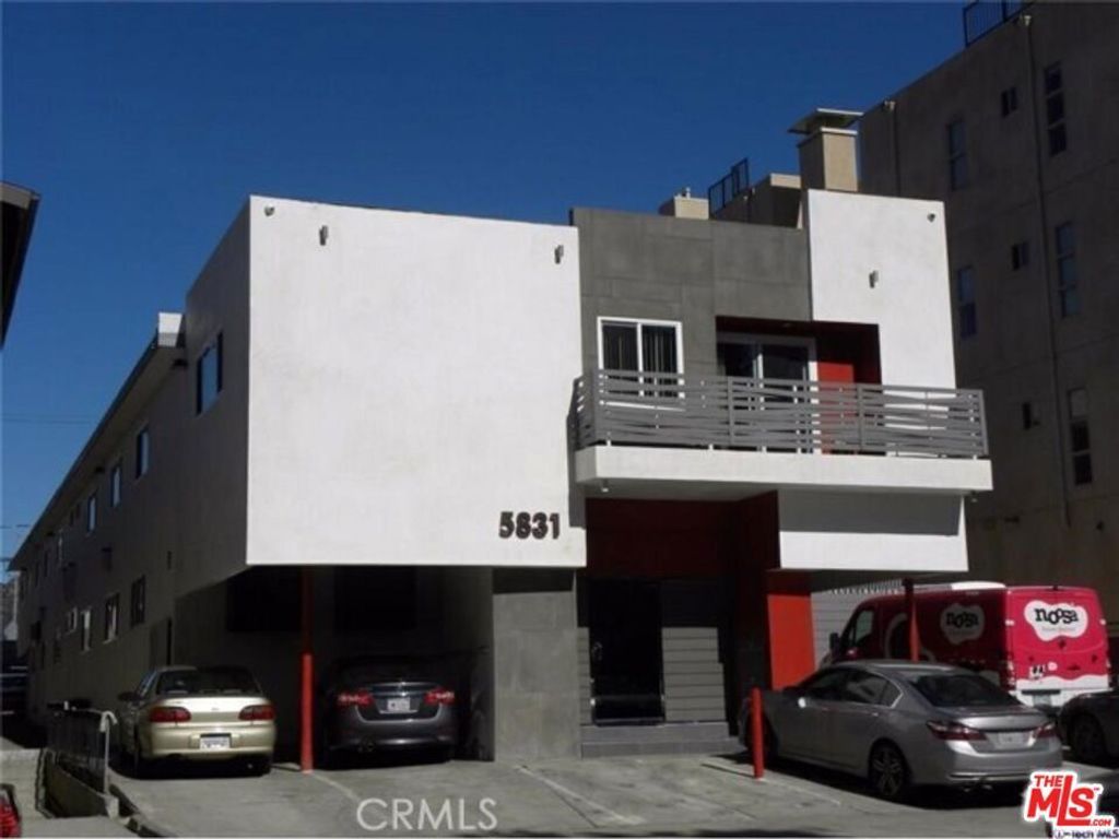 5831 Carlton Way # 2, Los Angeles