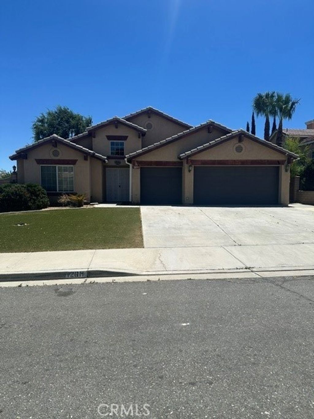 12811 Cimarron, Victorville