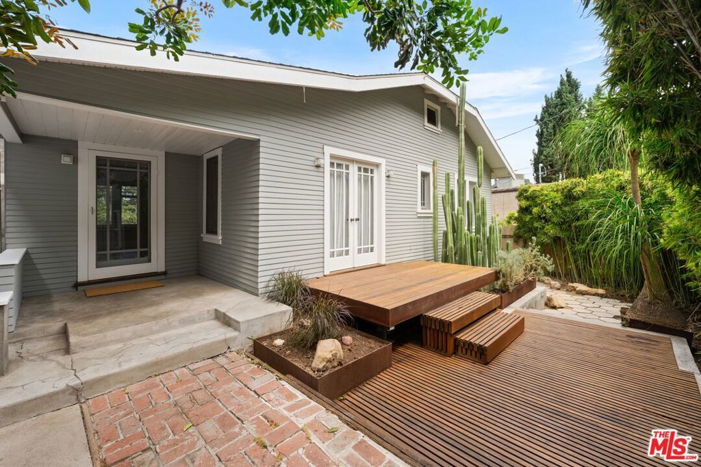1843 Lucile Avenue, Los Angeles