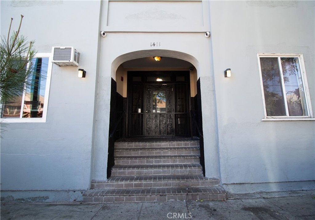 1411 Burlington Avenue # 30, Los Angeles