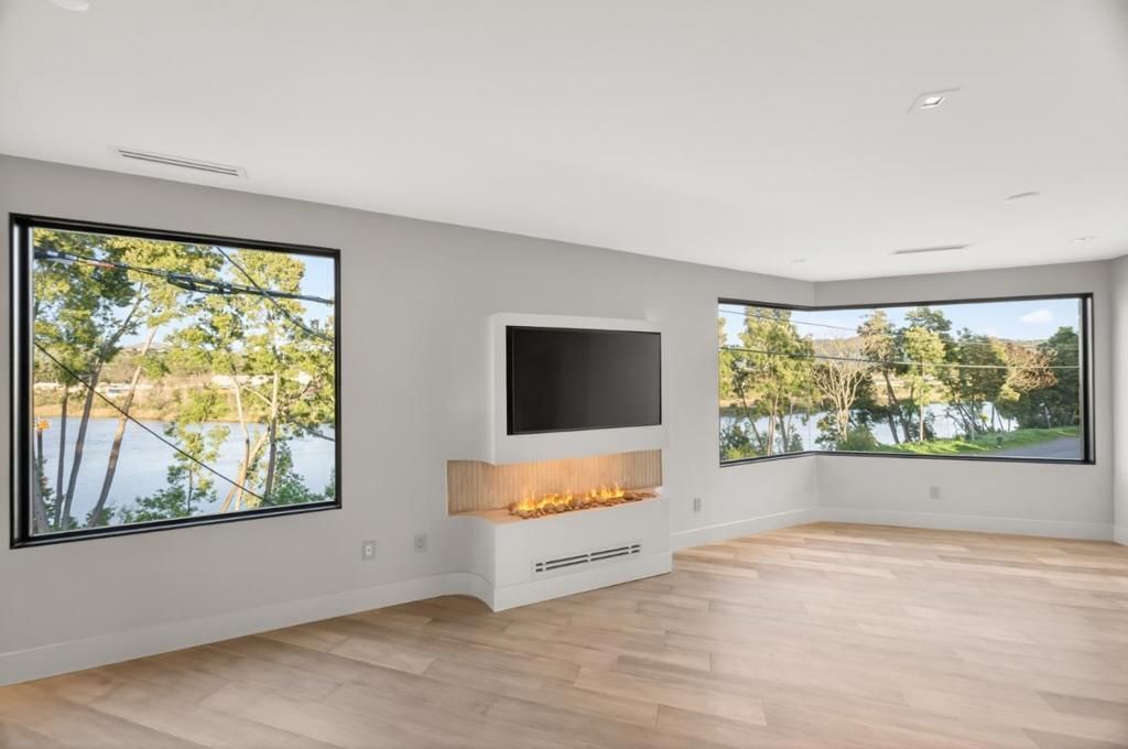 585 Riverside Drive # 585 C, Napa