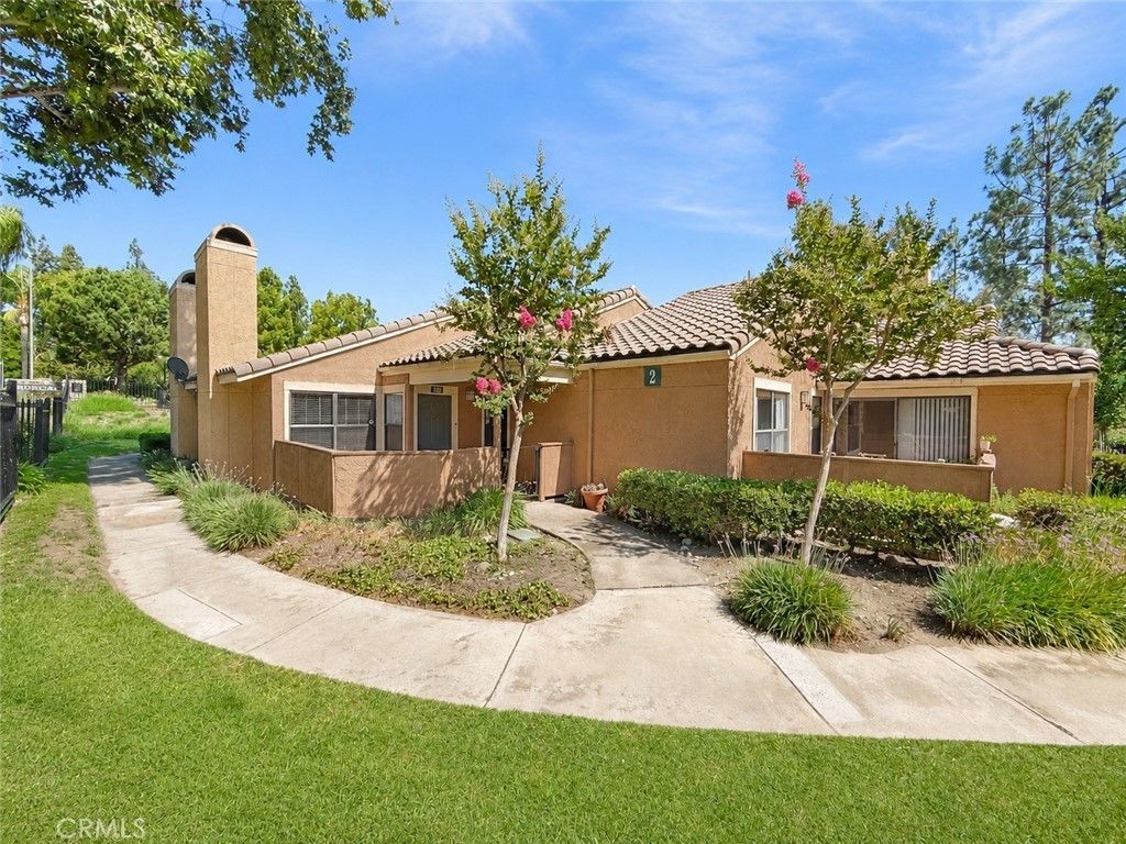 10655 Lemon Avenue # 202, Rancho Cucamonga