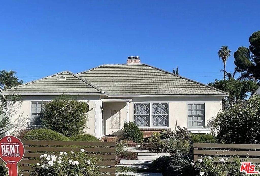 4838 Cartwright Avenue, Toluca Lake