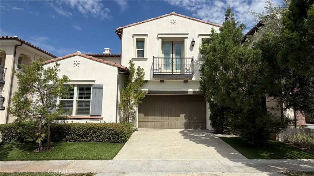 61 Dunmore, Irvine