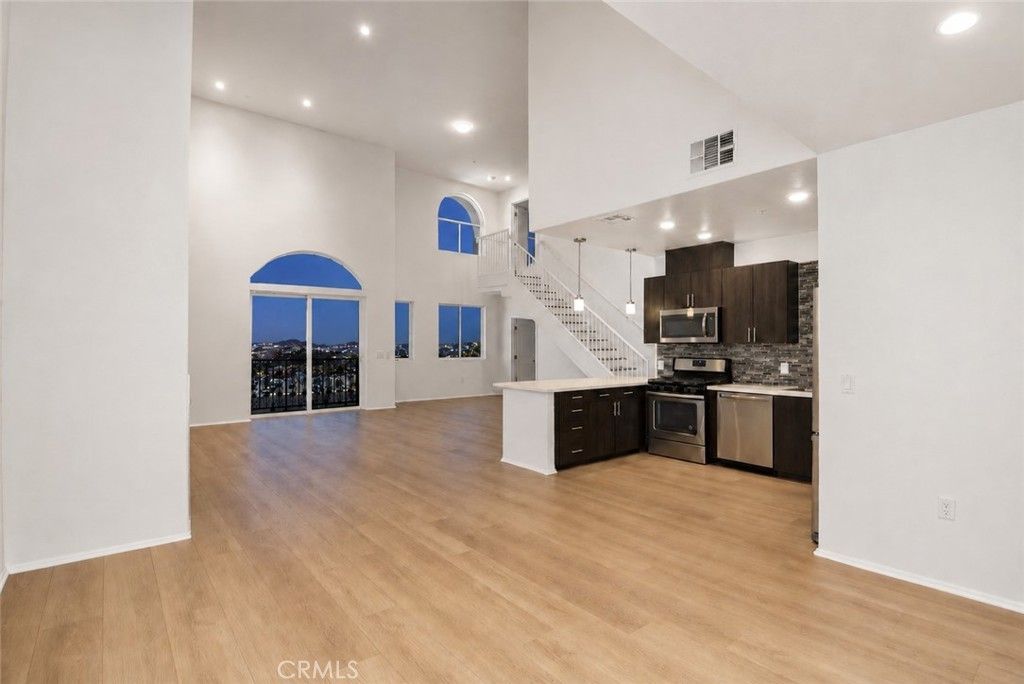 124 W Colorado # 502, Glendale