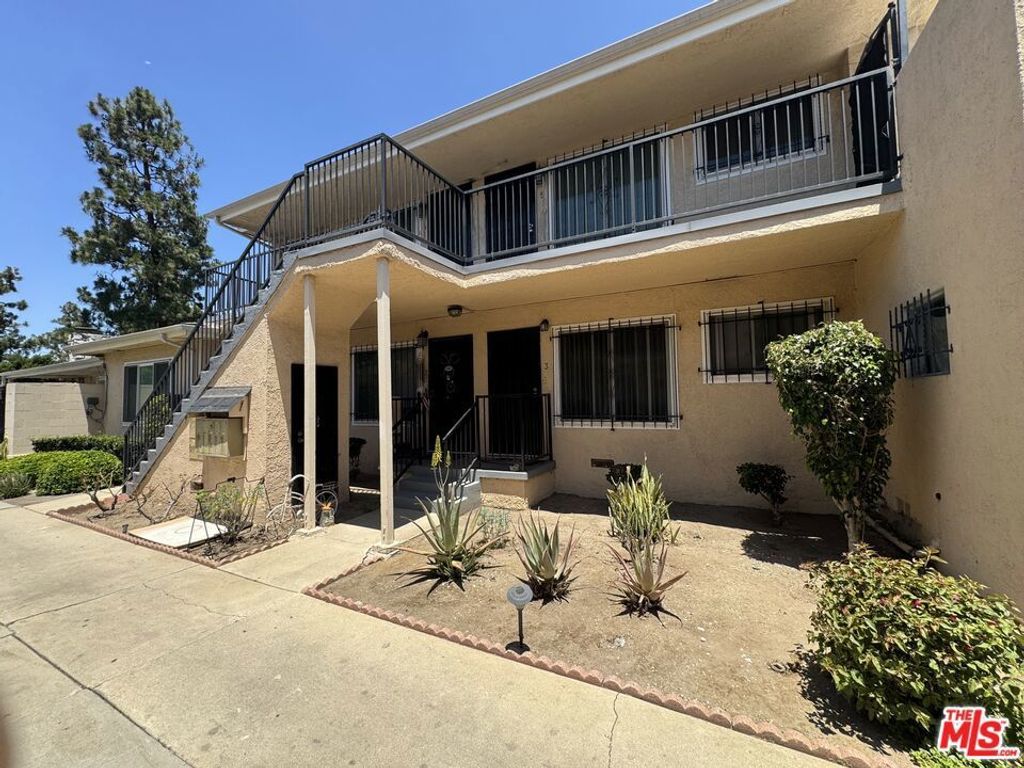 10630 Crenshaw Boulevard # 3, Inglewood