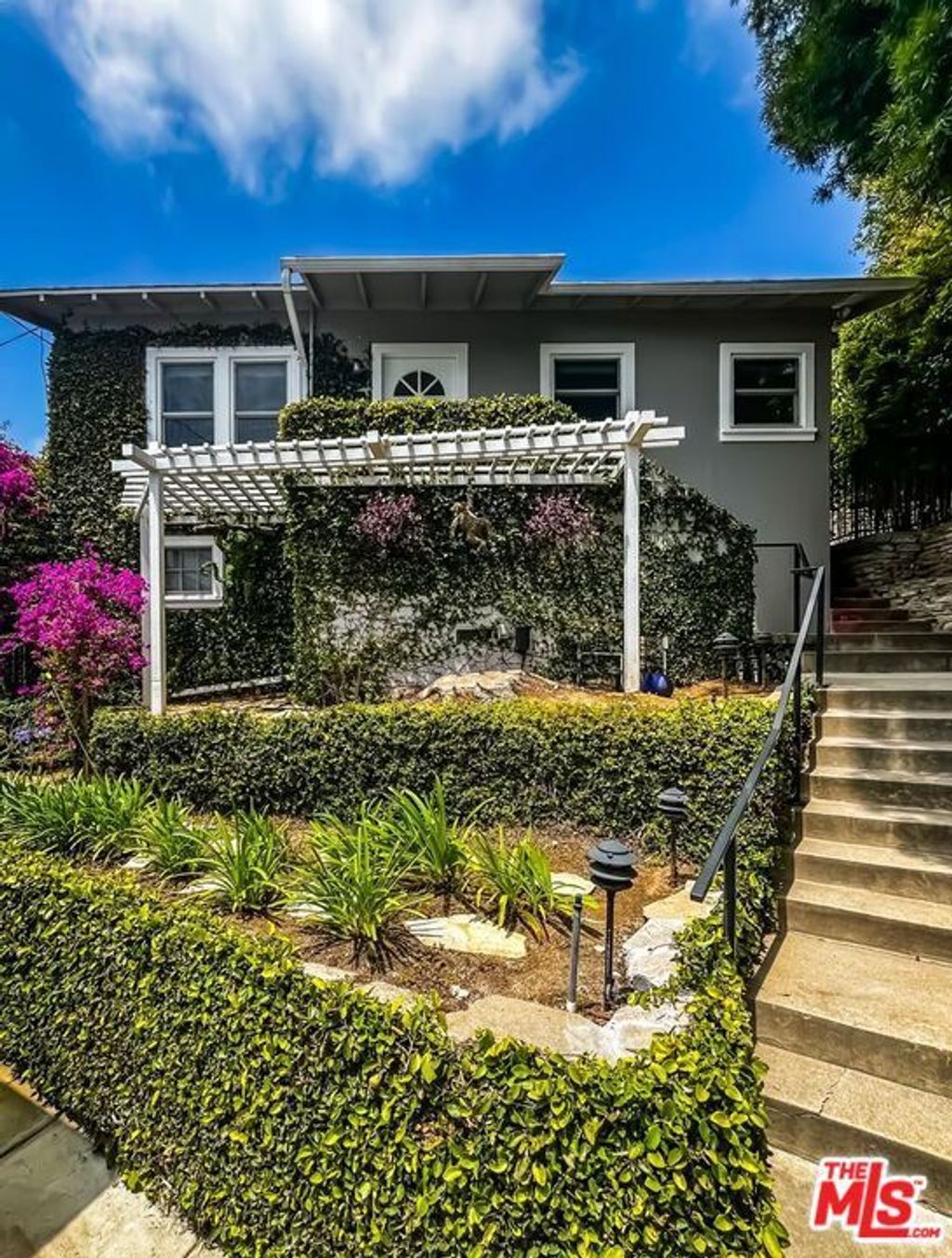 1233 Ozeta Terrace, Los Angeles