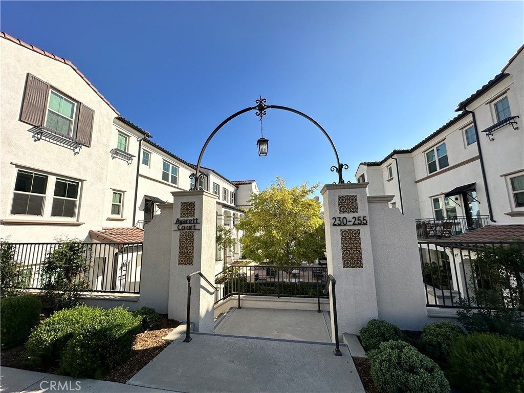 249 Averett Court, Claremont