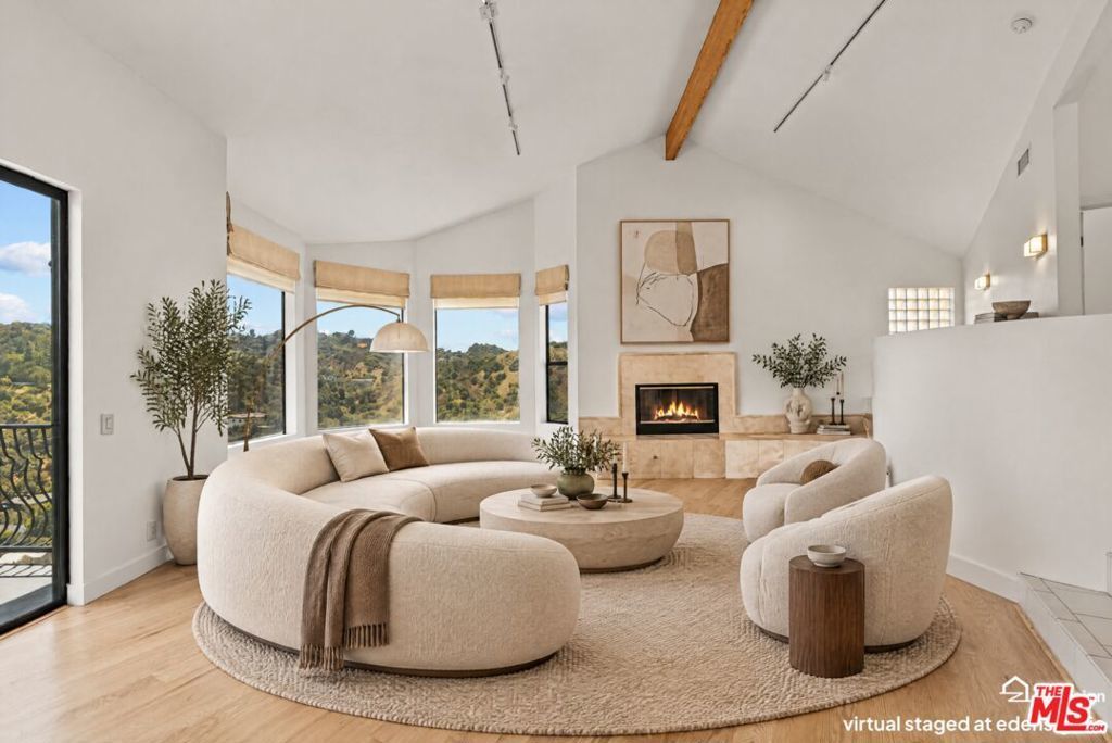 3665 Alta Mesa Drive, Studio City