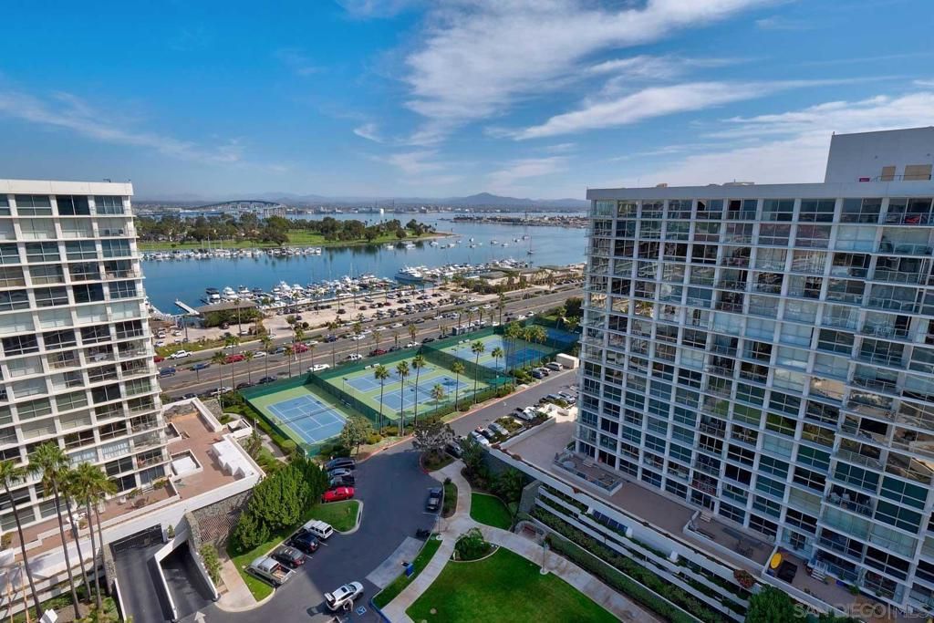 1720 Avenida Del Mundo # 1607, Coronado