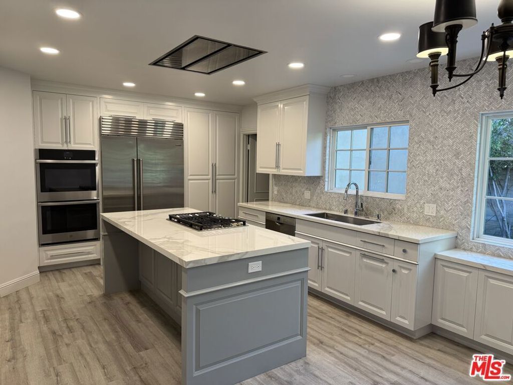 519 N Rexford Drive, Beverly Hills