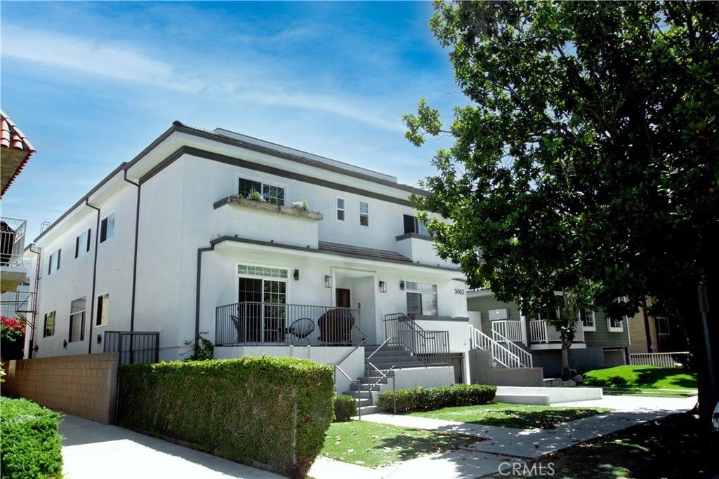 3662 Clarington # 3, Los Angeles