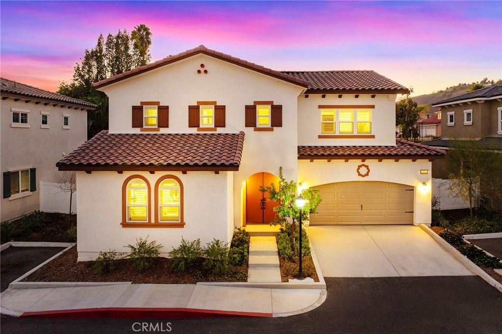 1359 Point Loma, Walnut