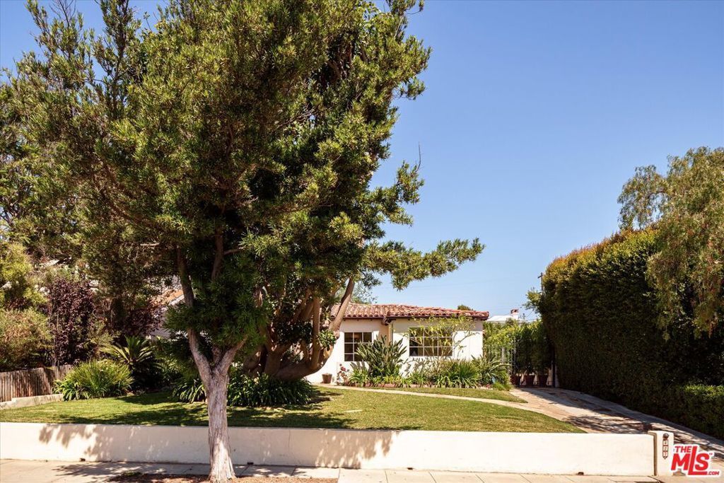 627 26th Street, Santa Monica