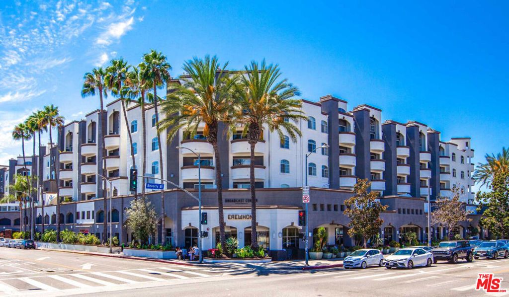 7660 Beverly Boulevard # 407, Los Angeles