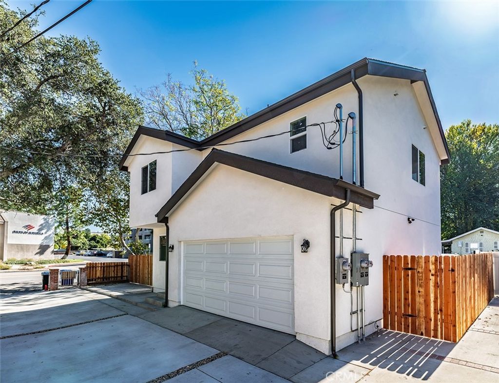 24743 Valley # 1, Newhall