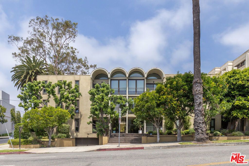 11789 Montana Avenue # 9, Los Angeles