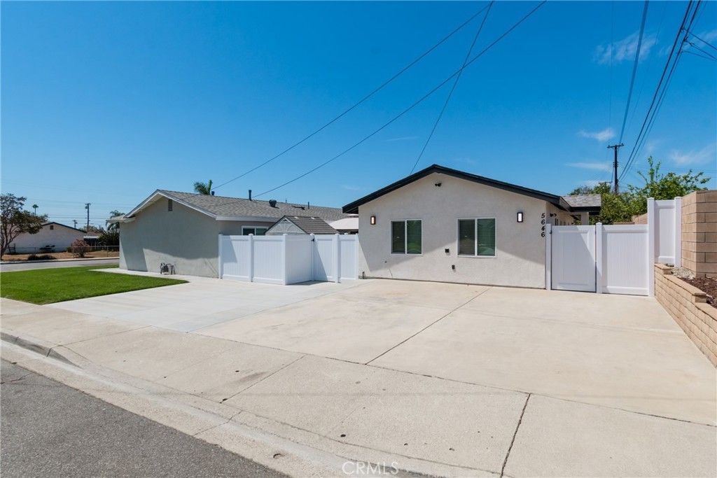5646 Deodar # B, Montclair