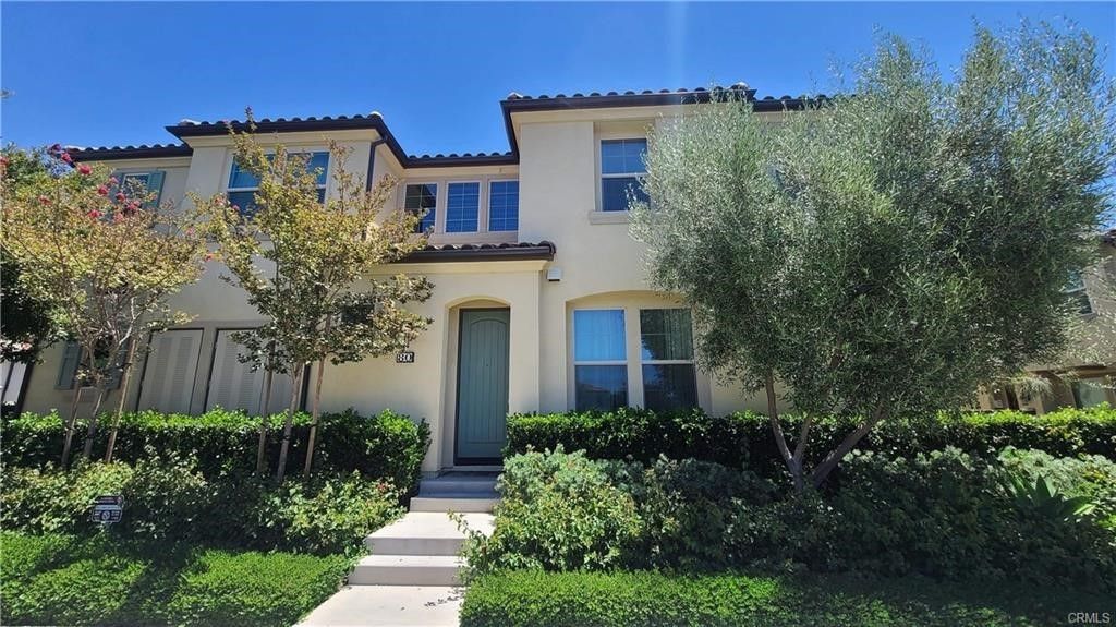 80 Savannah, Lake Forest