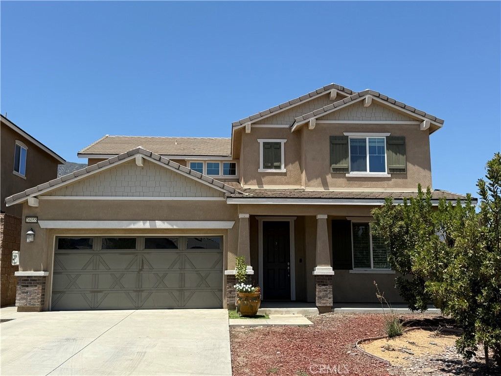 26055 Plumcot, Corona