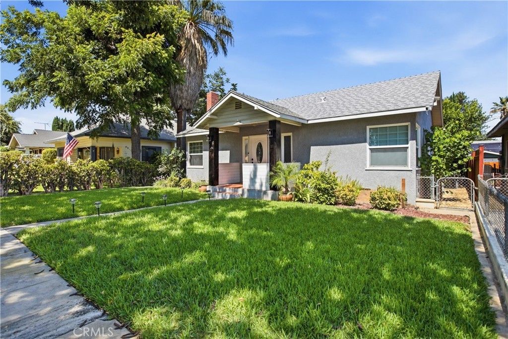 3031 Chestnut, Riverside