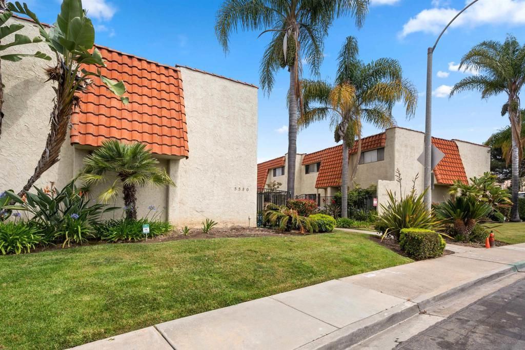 5580 Lake Park Way # 28, La Mesa