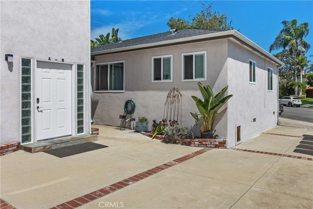 423 1/2 Westminster Avenue # B, Newport Beach