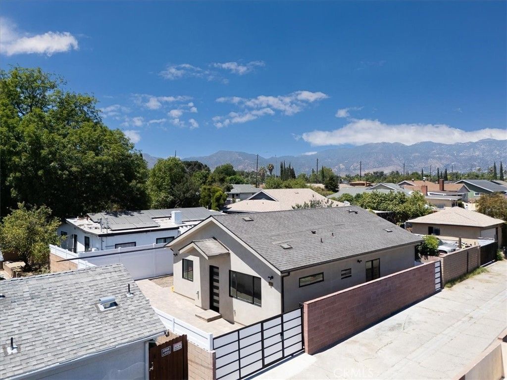 14902 Hubbard, Sylmar
