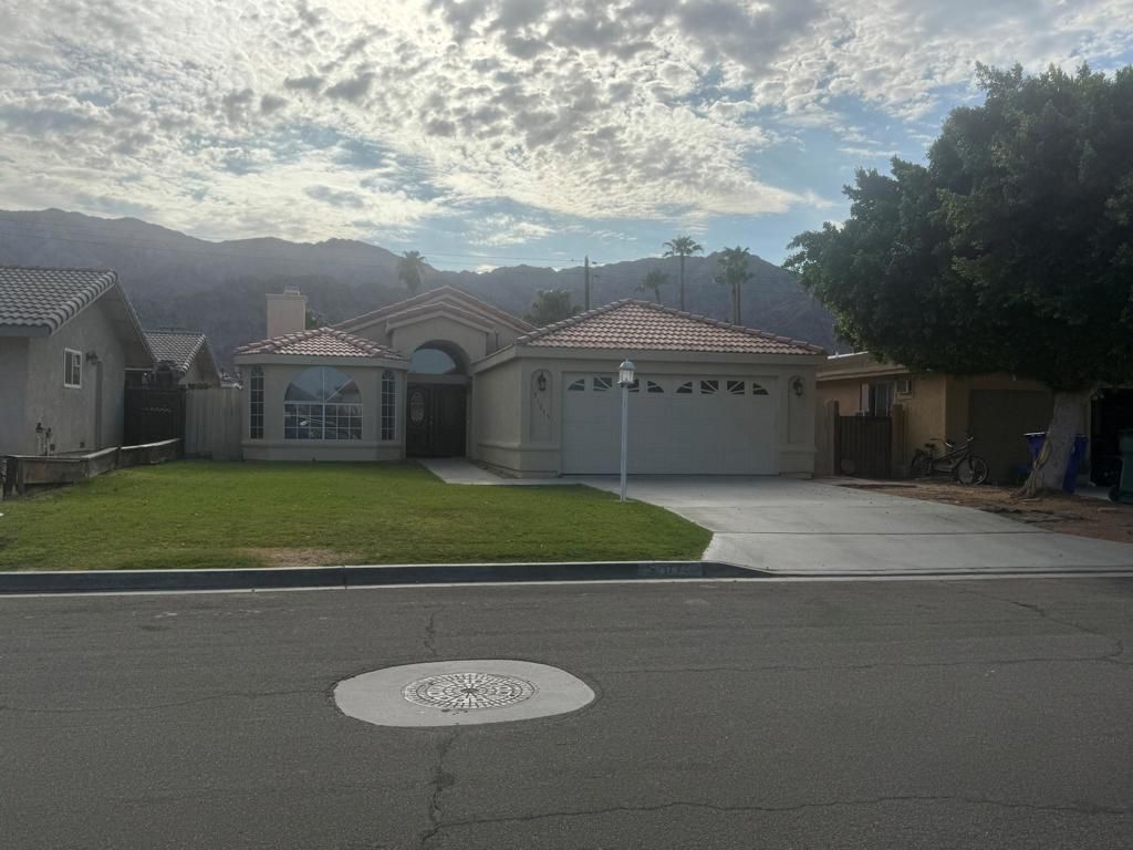 51975 Avenida Villa, La Quinta
