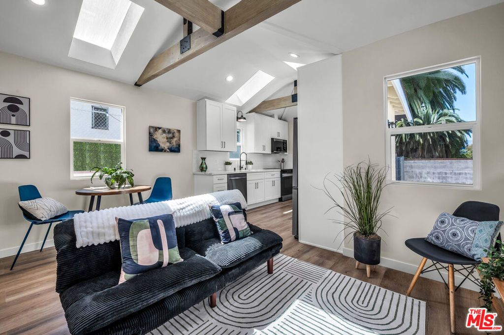 2319 1/2 Teviot Street, Los Angeles