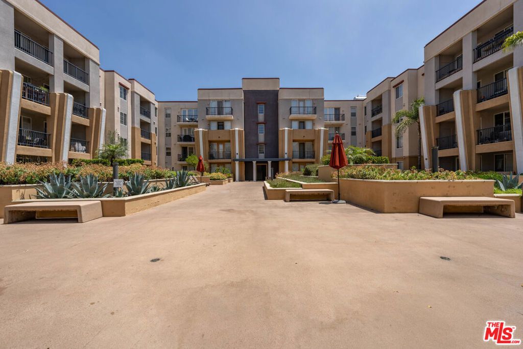 360 W Avenue 26 # 107, Los Angeles