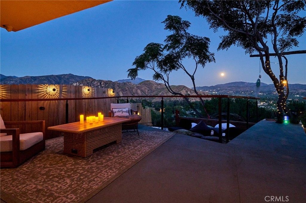 12000 Mountain View, Lakeview Terrace