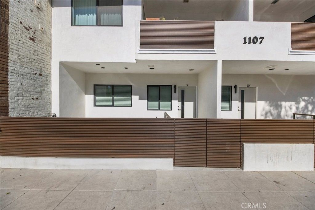 1107 E 3rd Unit #9, Long Beach