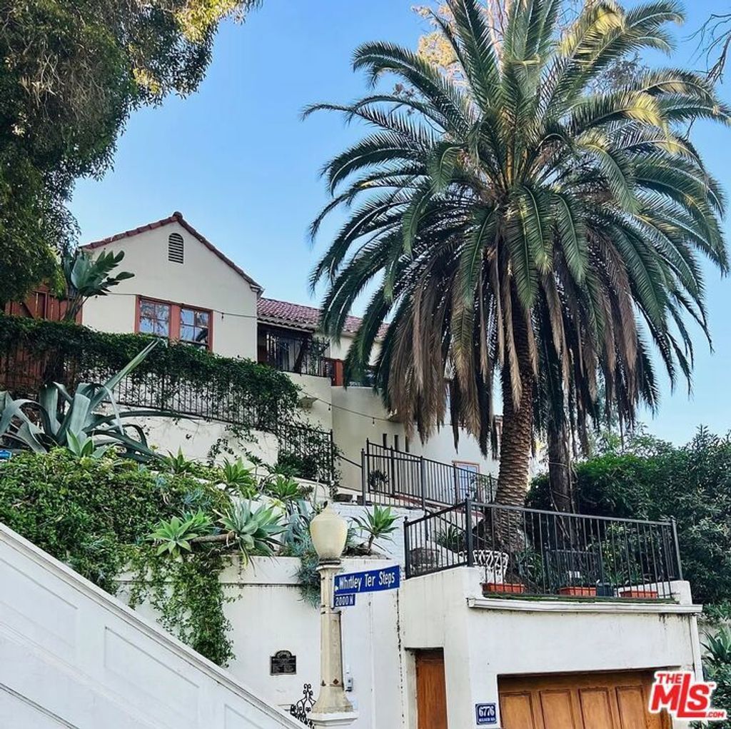 6776 Milner Road, Los Angeles