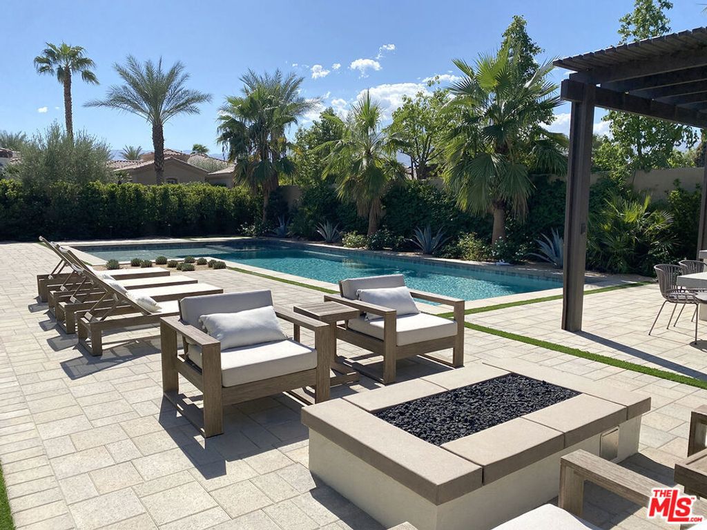 81765 Four Seasons Place, La Quinta