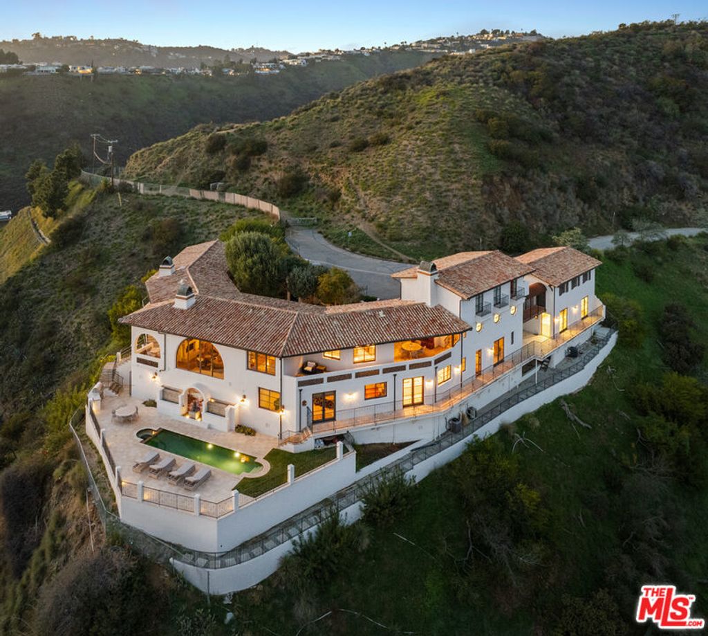 1924 Wattles Drive, Los Angeles