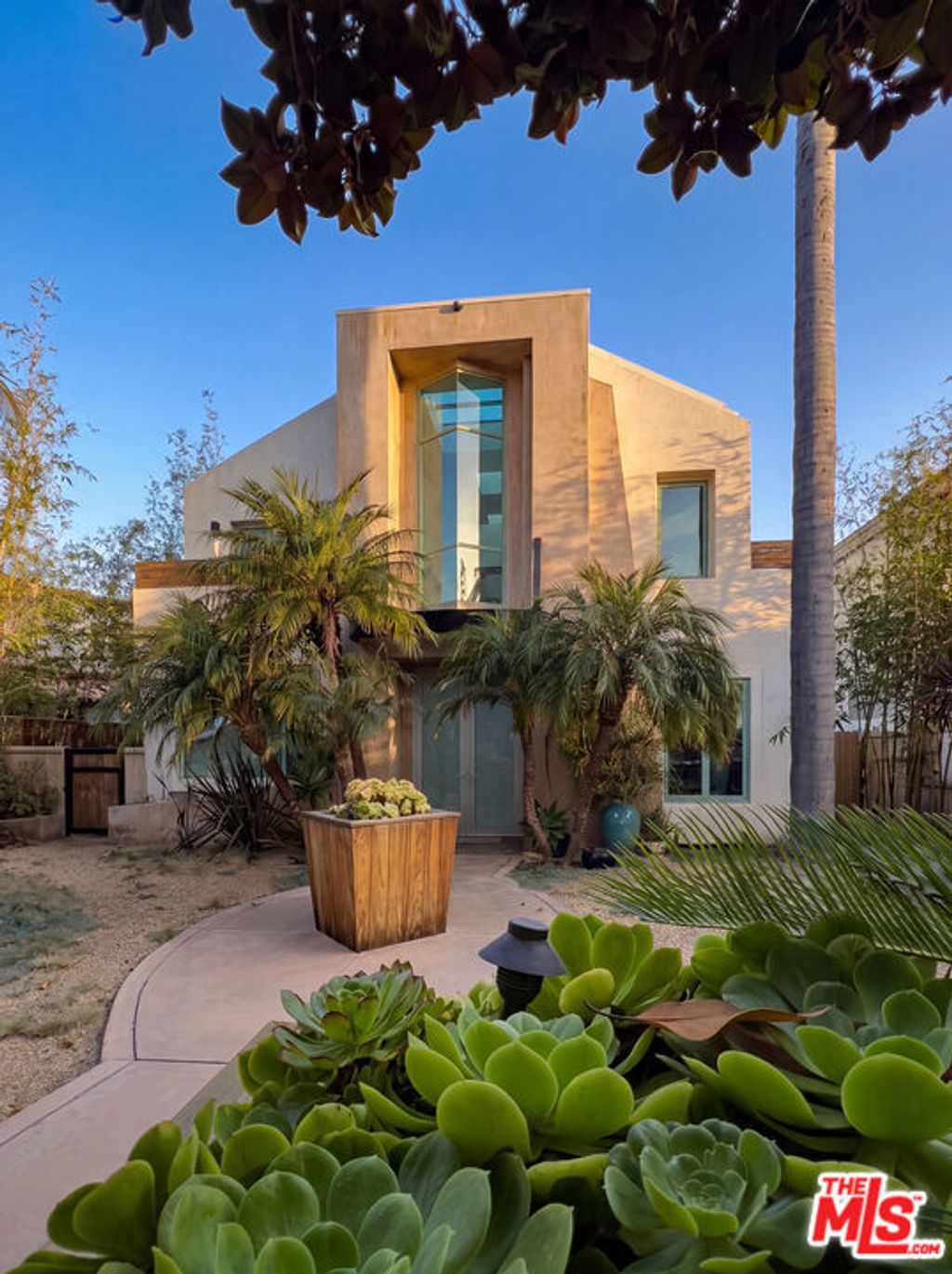 358 11th Street, Santa Monica