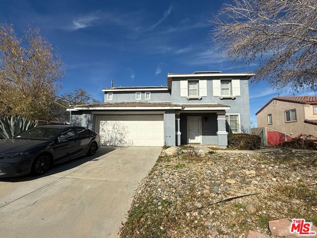 719 W Avenue Q10, Palmdale