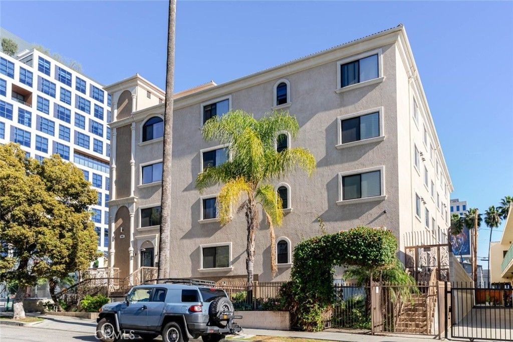 1466 Tamarind Avenue # 401, Los Angeles