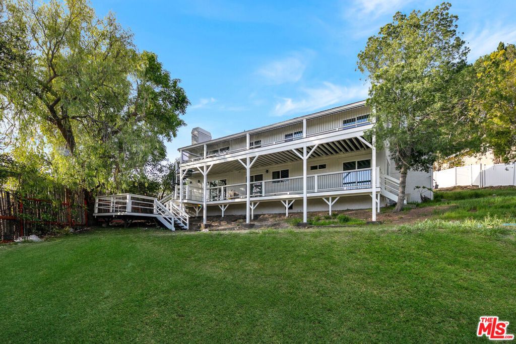23937 Jensen Drive, West Hills