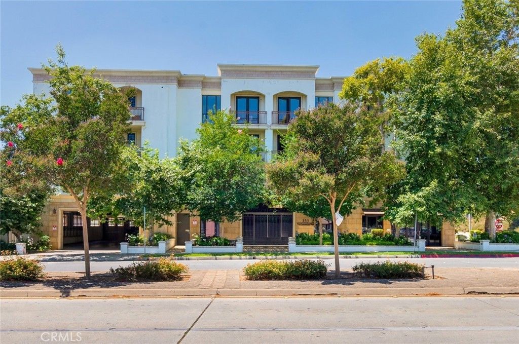 333 N Hill Avenue # 305, Pasadena