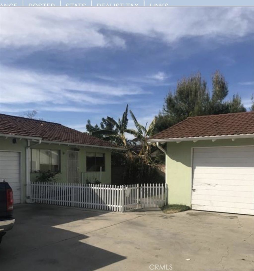 9617 Walnut, Bellflower