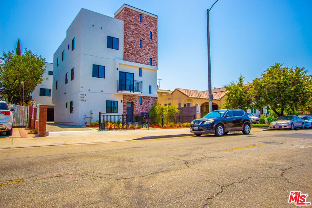 2206 Hauser Boulevard # 1/2, Los Angeles