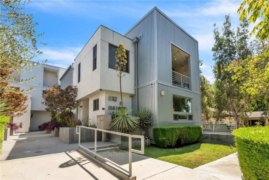 532 W Elk Avenue # 1, Glendale